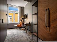 Zimmerbild 4