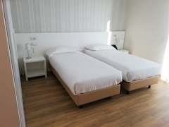 Zimmerbild 5