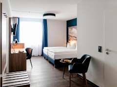 Zimmerbild 4