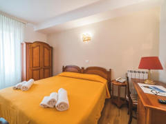 Zimmerbild 8
