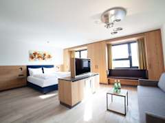 Zimmerbild 4
