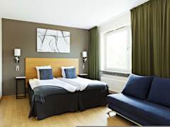 Zimmerbild 11