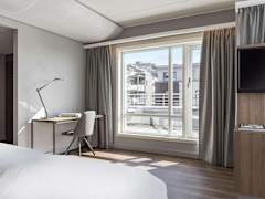 Zimmerbild 11