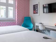 Zimmerbild 6