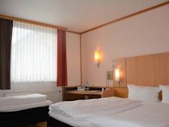 Zimmerbild 2