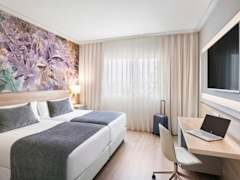 Zimmerbild 5