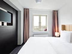 Zimmerbild 4