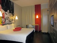 Zimmerbild 4