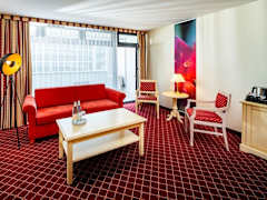 Zimmerbild 7