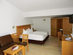 Zimmerbild 7