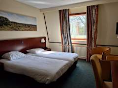 Zimmerbild 13