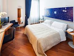 Zimmerbild 11