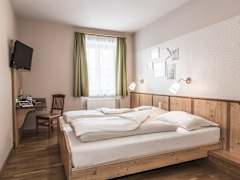 Zimmerbild 13