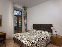 Zimmerbild 4
