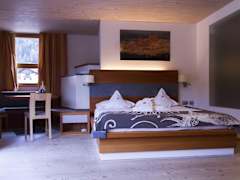 Zimmerbild 5