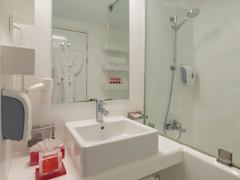 Zimmerbild 13