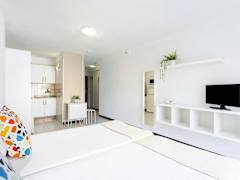 Zimmerbild 6