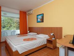 Zimmerbild 6