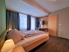 Zimmerbild 12