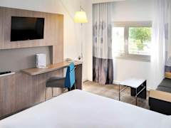 Zimmerbild 4