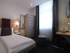 Zimmerbild 3