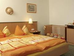 Zimmerbild 13