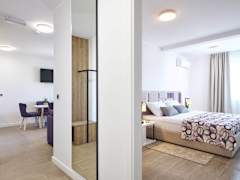 Zimmerbild 9