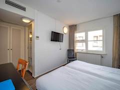 Zimmerbild 9