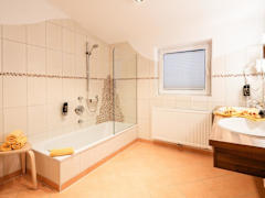 Zimmerbild 16