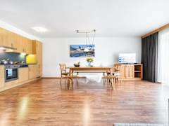 Zimmerbild 4