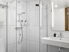 Zimmerbild 64