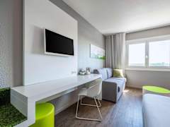 Zimmerbild 13