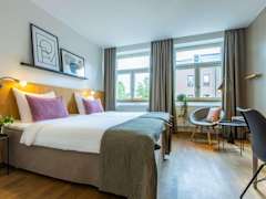 Zimmerbild 8