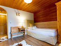 Zimmerbild 9