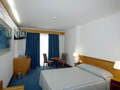 Zimmerbild 6