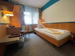 Zimmerbild 9