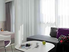 Zimmerbild 9