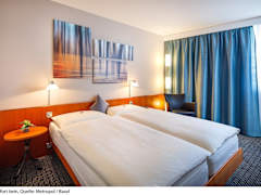Zimmerbild 9