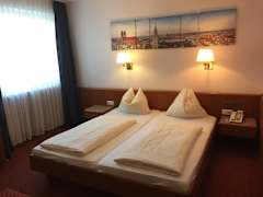 Zimmerbild 12