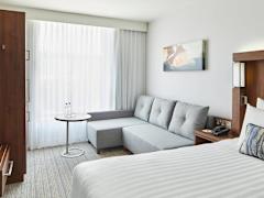 Zimmerbild 8