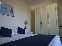 Zimmerbild 6