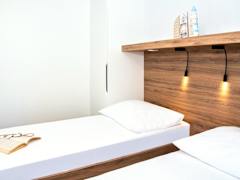 Zimmerbild 18