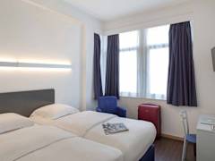Zimmerbild 9