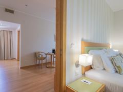 Zimmerbild 8