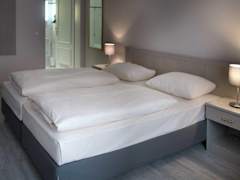 Zimmerbild 6