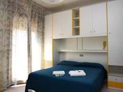 Zimmerbild 13