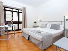 Zimmerbild 9
