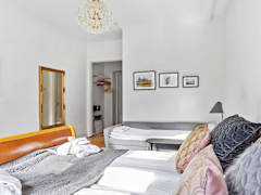 Zimmerbild 24