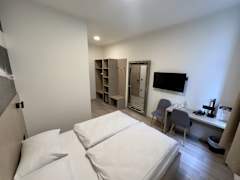 Zimmerbild 8