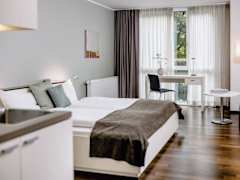 Zimmerbild 9